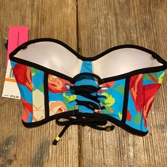 ⭐️Betsey Johnson vintage style swim top - Picture 5 of 9